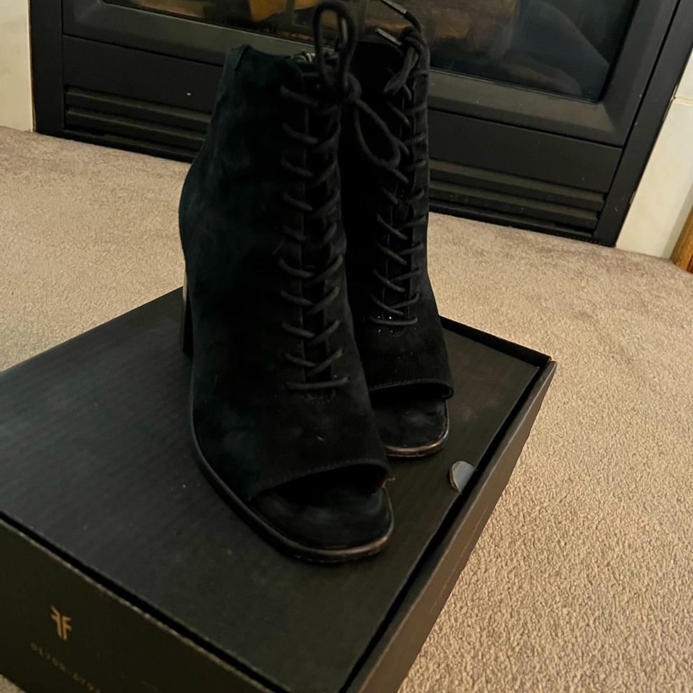 Frye Peep Toe Suede Lace Up Ankle Bootie